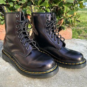 Doc Marten 1460W in Deep Metallic Purple (size USW 7/UK5)